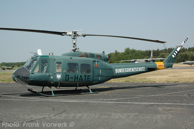 ebf2a2190d9b35bc612230e7cb15fa6b.jpg